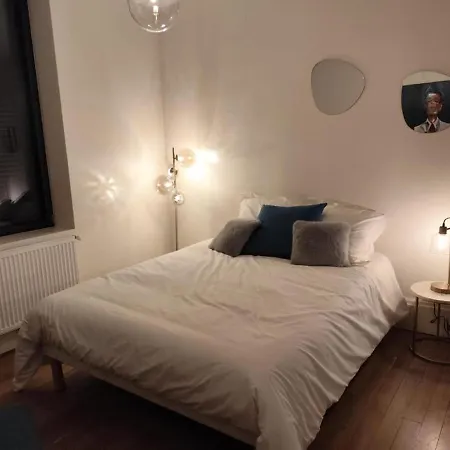 Montparnasse Apartment *